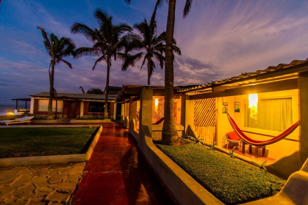 Punta Ballenas Mancora Lodge Bagian luar foto