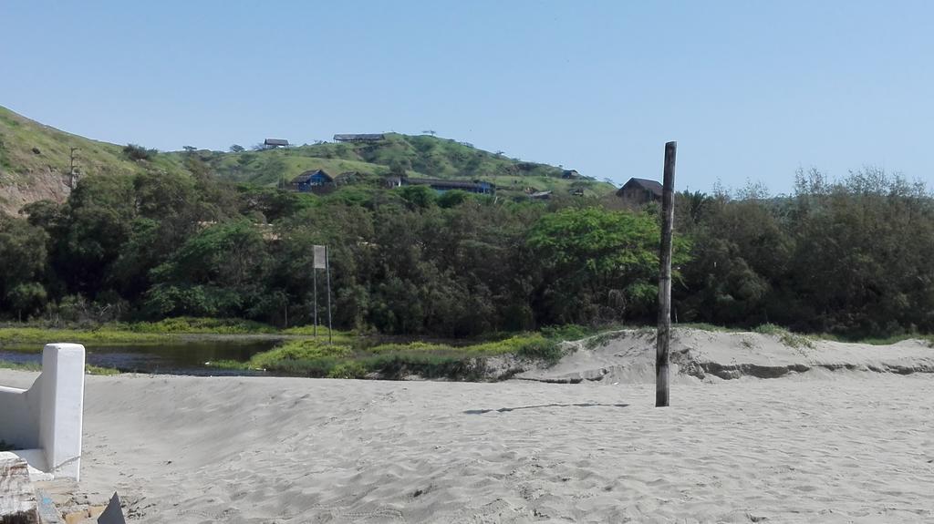 Punta Ballenas Mancora Lodge Bagian luar foto