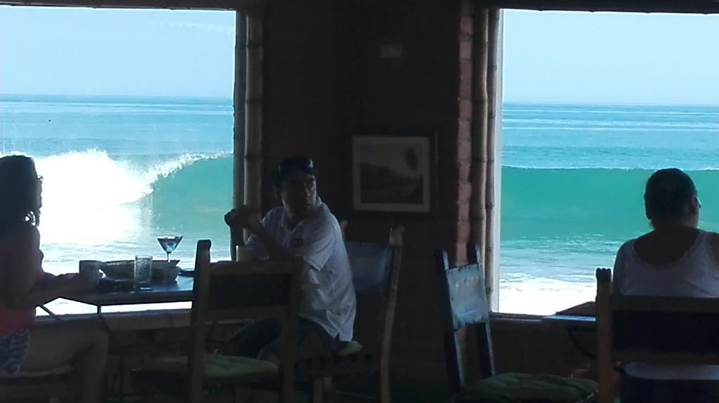 Punta Ballenas Mancora Lodge Bagian luar foto